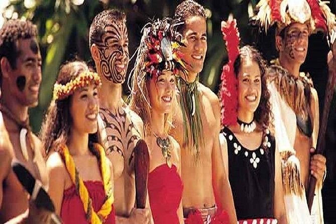 Pearl Harbor, Dole Plantation, Polynesian Center from Waikiki - Comfort, bus reality, and how to avoid the common annoyances
