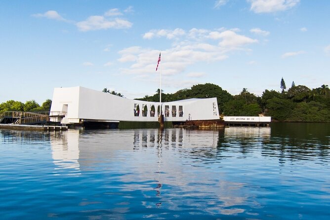 Pearl Harbor [Early Access], USS Arizona & Historic Honolulu Tour - Who this tour is best for (and who should think twice)