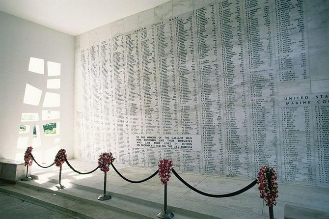 Pearl Harbor, National Memorial Cemetery and Honolulu City Tour - Waikiki pickup and the timing that controls your day