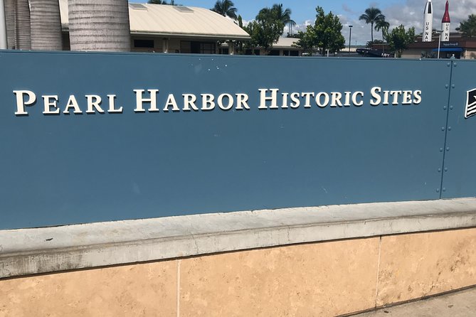 Pearl Harbor & USS Arizona Small-Group Tour [Early Access] - The USS Arizona Memorial boat ride: powerful, quiet, and not rushed