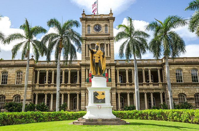 Pearl Harbor with USS Arizona and Hawaiian Kingdom History Tour - Narration and guiding style: what makes the day feel worth it