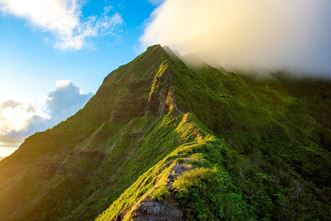 Private Circle Island Oahu Tour with Custom Itinerary - Should you book this Private Circle Island Oahu tour?