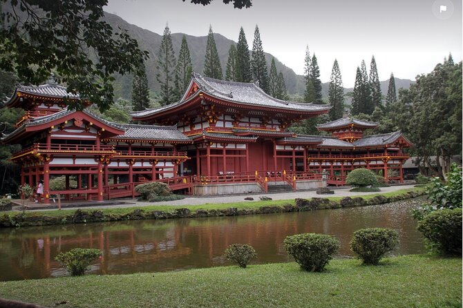 Private Circle Island Tour North Shore and East Side - Stop 4: Byodo-in Temple Hawaii for a Quiet Reset in the Valley of the Temples