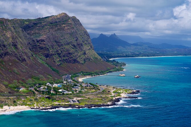 Private Circle Island Tour-Oahu-Customizable - Windward coast viewpoints: temple views and Chinaman’s Hat