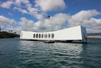 Private Pearl Harbor USS Arizona Memorial - Pearl Harbor Historic Sites Visitor Center: drive narration and the background film