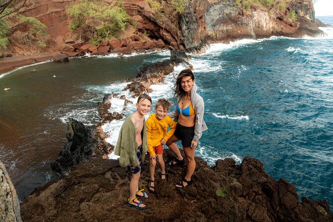 Private Road To Hana Tour with Professional Photos Included - Lunch at food trucks: simple plan, but budget it