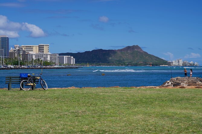 Private Tour Oahu - up to 6 passengers - Customizable - Makapu‘u Point: Cliffs, Coastline, and Winter Whale Chances