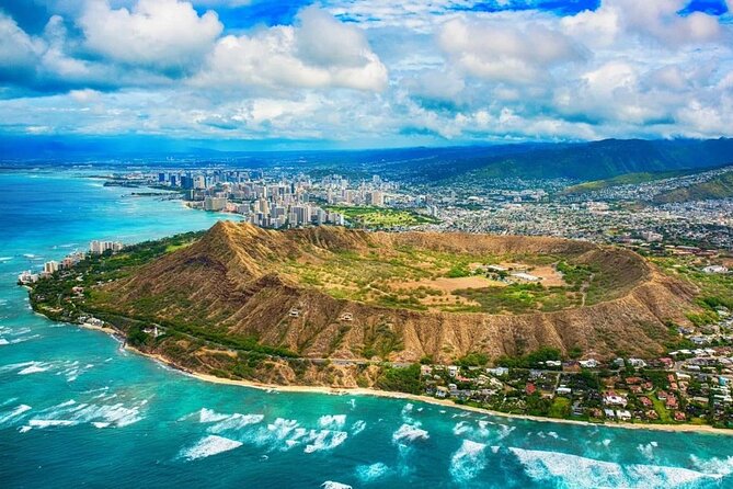 Private Transfer: Honolulu Airport HNL to Honolulu in Sedan Car - Price and Value: Is $118.94 Per Person Fair?
