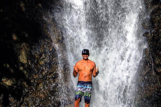 Road to Hana Maui Tours - Black Sand Country: Honokalani and Waiʻānapanapa’s Caves