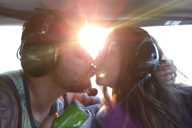 Romantic Sunset Champagne -Private- Maui Air Tour: Intimate & Spectacular! - Your 1-hour route: Maui’s valley, coastlines, and crater icons