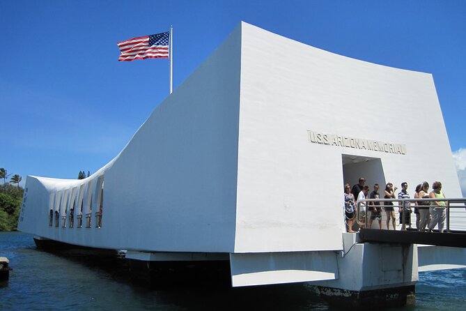 Roundtrip Shuttle from Waikiki-Pearl Harbor National Memorial - Key Points Before You Go