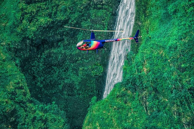 Royal Crown of Oahu - 60 Min Helicopter Tour - Doors Off or On - Waikiki skyline to Diamond Head: the first turn that hooks you