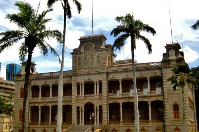 Secret Oahu Hawaii Culture Tour With A Local Guide - Iolani Palace grounds: royal Honolulu in the middle of sacred stops