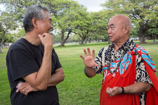 Semi Private Honolulu Historical Tour - WWII, Waikiki Views, and a Military Cemetery Drive