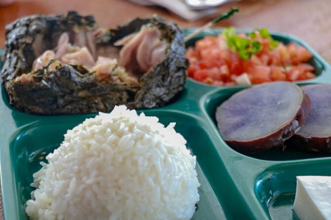 Shared Food & Waterfall Tour in Honolulu - Pickup, timing, and how the day flows (7–8 hours)