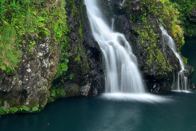 Small-Group Luxury Tour: Road to Hana and Ka'eleku Cavern Day Trip - Hana Village Time and Hana Tropicals: Where the Day Feels Less Like Driving