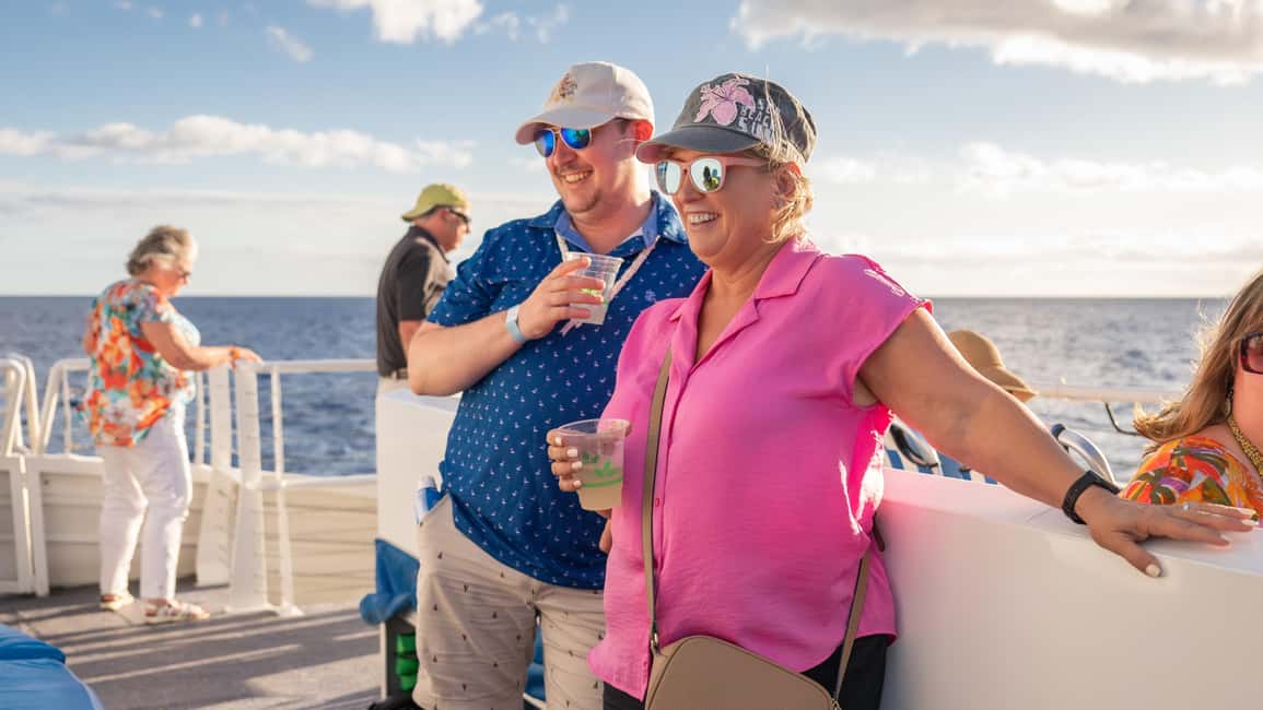 South Maui: Sunset Prime Rib or Mahi Mahi Dinner Cruise - Dinner at sea: Chef Keoni’s menu and how to choose