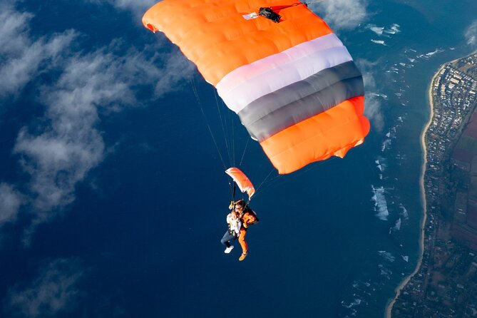 Tandem Skydiving with GoJump in Hawaii - The North Shore Views: Ocean, Coastline, and a Slow Canopy Glide