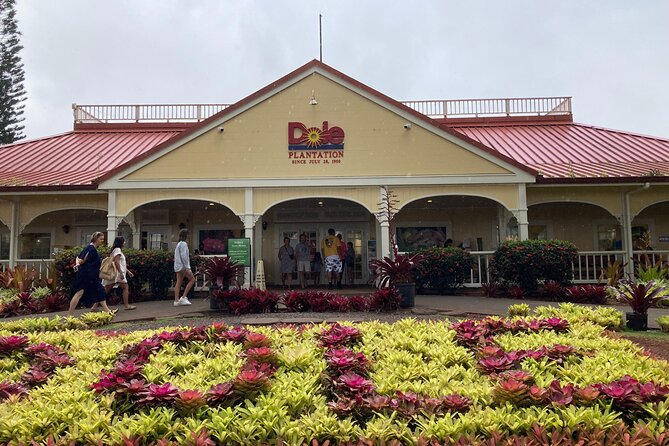 "The Dole Plantation" & "North Shore" Private Limousine VIP Tour! - First Stop: Dole Plantation Time That Doesn’t Feel Like a Speed Run