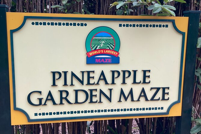 "The Dole Plantation" & "North Shore" Private Limousine VIP Tour! - How the Guide Makes It a VIP Day (David and Leina Feedback)