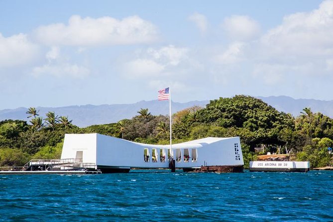 Ultimate Pearl Harbor Circle Island - 6am Pickup and How the Day Feels on the Ground