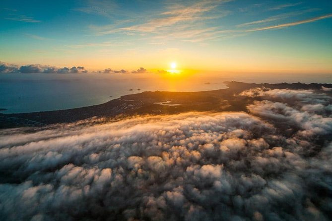 Waikiki Sunset - 50 Min Helicopter Tour - Doors Off or On - Hanauma Bay cliffs, Makapu‘u, and the island’s shift from soft to rugged