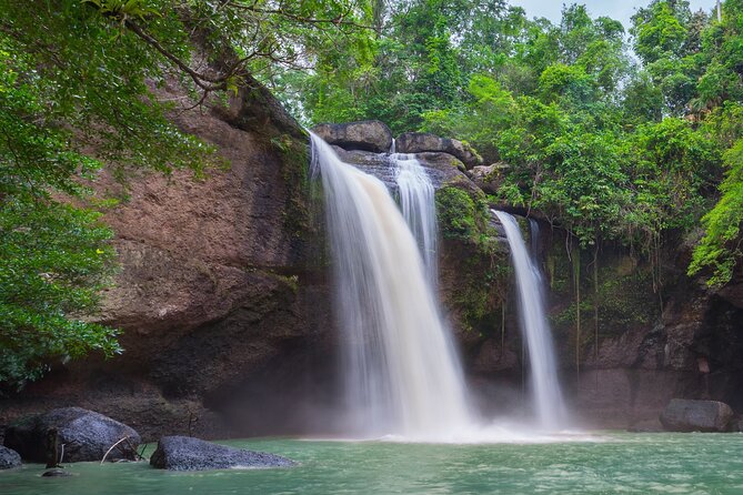 Waterfall, #1 On The Road to Hana, With Chocolate tour Historical - Key things to know before you go