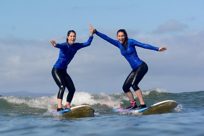 Waves Hawaii Surf School in Kihei Maui - Into the water at Makena State Park: waves, paddling, and real timing